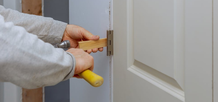 fiberglass entry door repair in Land O' Lakes